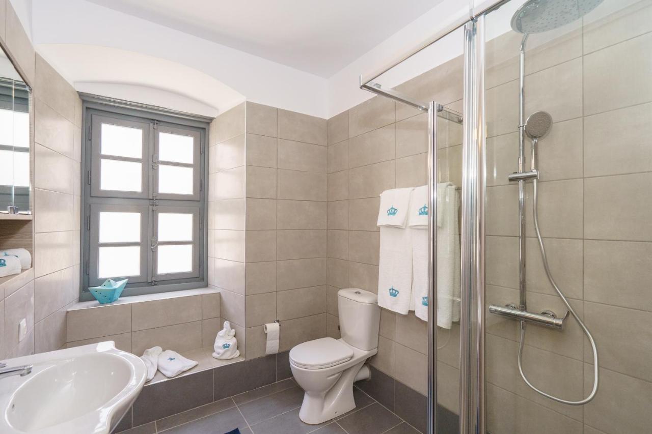 My Crown Suite, Hydra Port Екстериор снимка