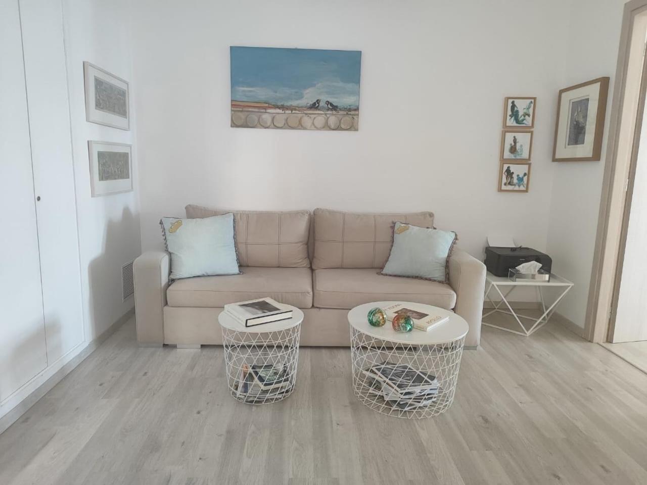 My Crown Suite, Hydra Port Екстериор снимка